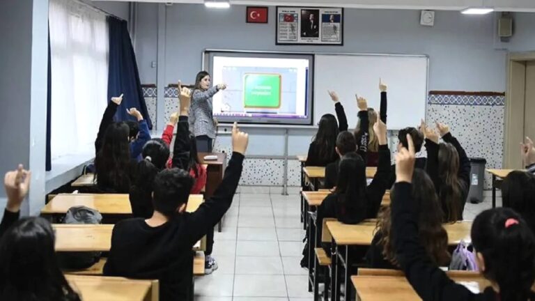 HÜDA Par’dan karma eğitimin kaldırılması için kanun teklifi