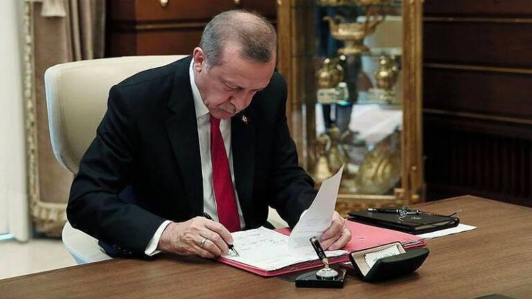 Resmi Gazete’de atama kararları: Danimarka Büyükelçiliği’ne Burak Özügergin atandı