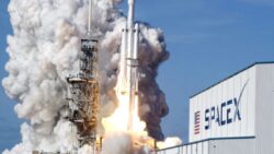 SpaceX ‘roketi’ piyasada çakıldı