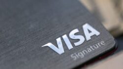 Visa’da işten çıkarma kararı