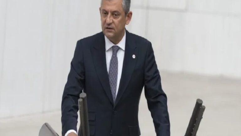 CHP’liler Özgür Özel’in dokunulmazlığının kaldırılması için oy verecek iddiası: Sadece kürsü dokunulmazlığı olmalı