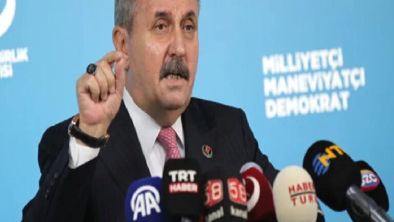 Cumhur ittifakı ortağı Mustafa Destici: DEM’li olduğu için kimse suçlu değildir fakat DEM’li olduğu için de hukukun üzerinde değildir