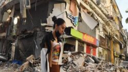 Deprem: Kolombiya’da kayıplar için umutlar tükeniyor