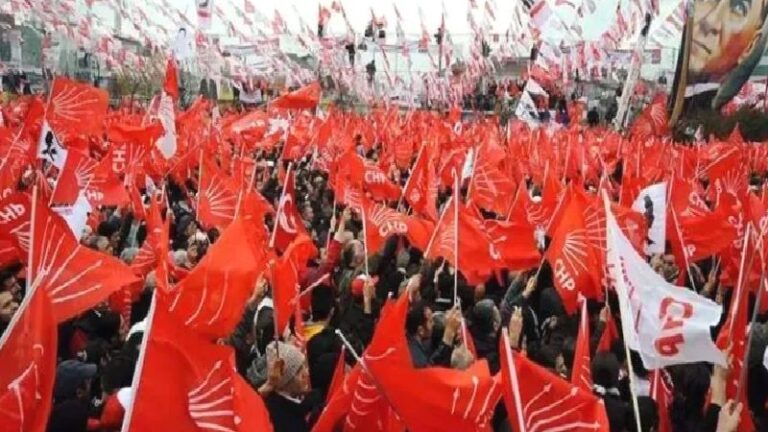 Edirne’de tarihi kırılma: CHP’li belediye başkanı kalmadı