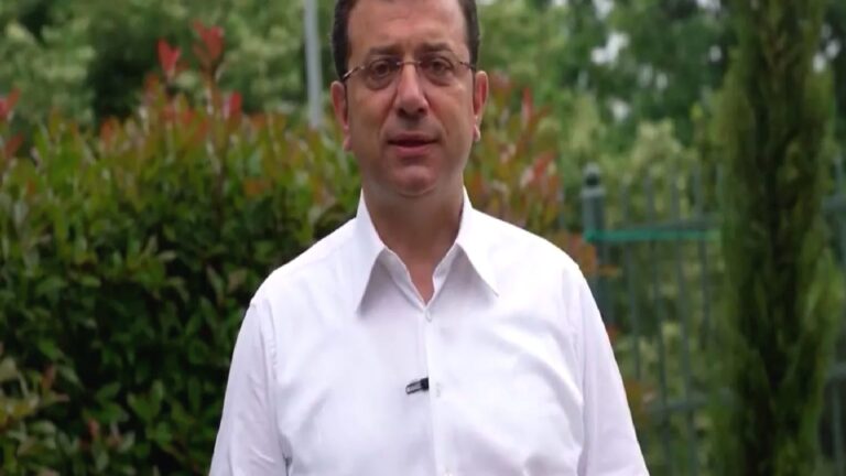 Ekrem İmamoğlu, Yeni Parti’nin İstanbul’daki ilk üyesi oldu