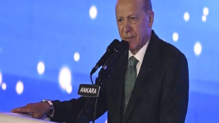 Erdoğan: Ümmet-i Muhammed’in yeniden kenetlenmesini arzu ediyoruz
