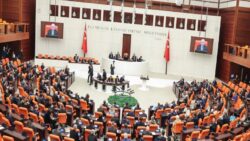 İyi Parti’den TRT-3’ten canlı yayın talebi: Çerçeve yasa görüşmeleri kesintisiz yayımlansın