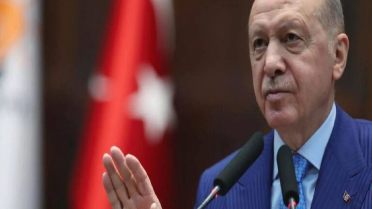 Siyaset kulisleri hareketlendi: Cumhurbaşkanlığı Hükûmet Sistemi değişecek mi?