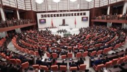 TBMM’de şehit aileleri ve gazilerin haklarına ilişkin kanun teklifi yasalaştı: Yeterli midir? Elbette değildir