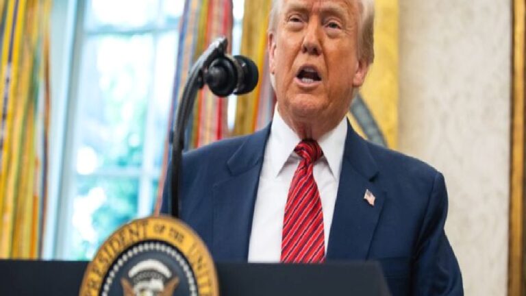 Trump’tan İran’a yanıt: Biz de tazminat istiyoruz