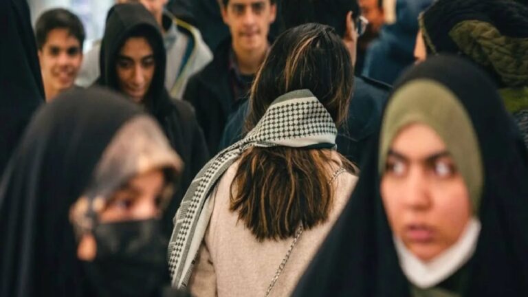 Af Örgütü’nden İran’daki 2022 protestolarına ilişkin rapor: Sivil halka saldıran 87 yetkili insanlığa karşı suçlar işledi, Uluslararası Ceza Mahkemesi’nde yargılanmalılar!