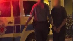 Çanakkale’de ünlü iş insanı otel odasında iki çocukla yakalandı!
