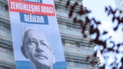 CHP Genel Merkezi’nde “Siyaset zenginleşme aracı değildir” mesajı