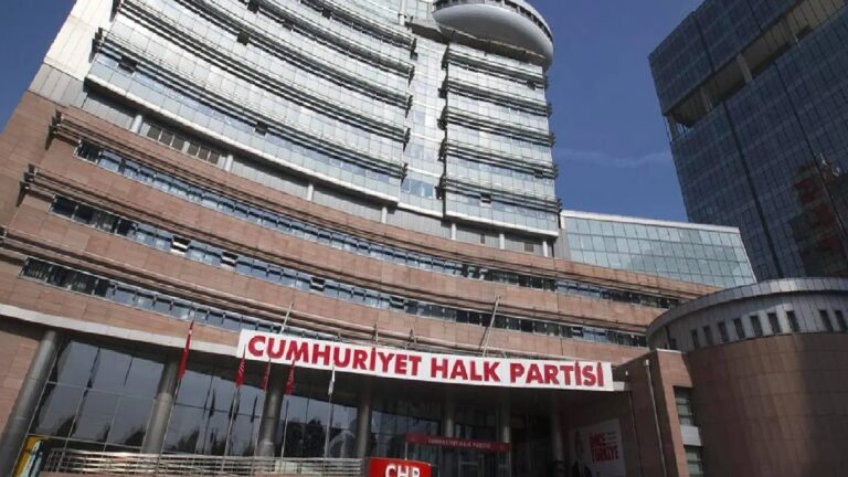 CHP’de kalan “seçilmiş” isimler: Yeni Parti kurultayını yapana kadar Yargıtay’dan karar çıkmasını bekleyeceğiz
