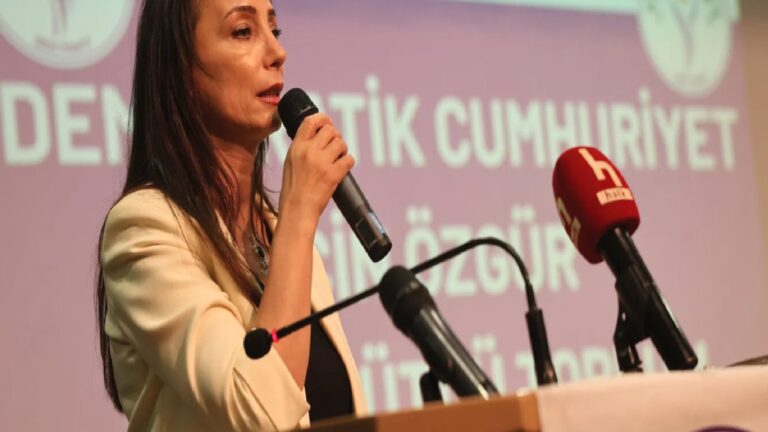 DEM Parti Eş Genel Başkanı Hatimoğulları: “Bütün imkanlar yangınları söndürmek üzere gecikmeksizin seferber edilmeli