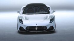 Stellantis, Maserati için Huawei ve JAC ile görüşüyor