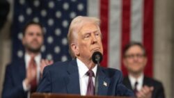 Trump sınır dışı uygulaması için Yüksek Mahkemeye başvurdu