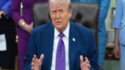 Trump’tan petrol mesajı: Savaş bitince düşecek