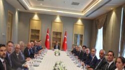 Yılmaz’dan OVP toplantısı