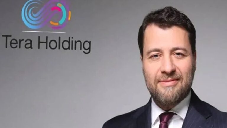 Yurt dışı çıkış yasağı getirilen Emre Tezmen, Pusula Finans Holding yönetiminden ayrıldı